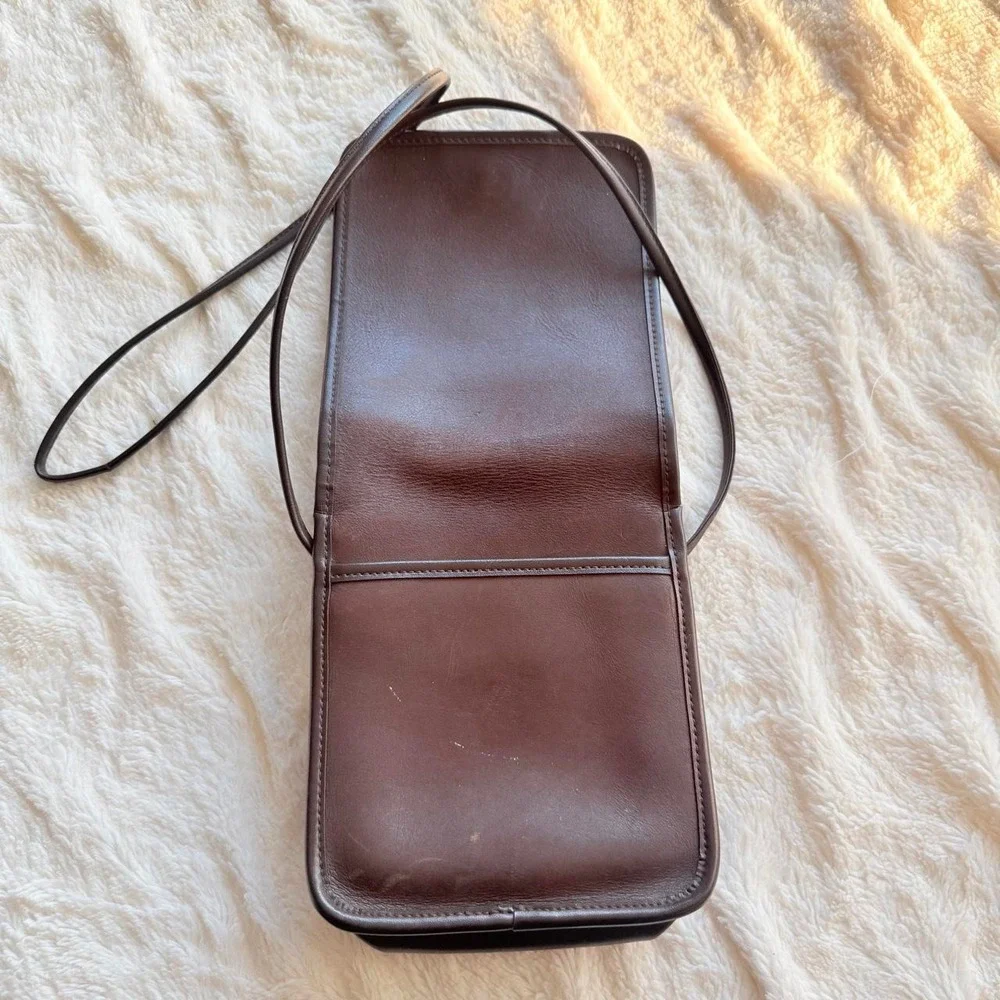 Valerie Stevens Brown Leather Crossbody Bag Vintage Minimalist Purse